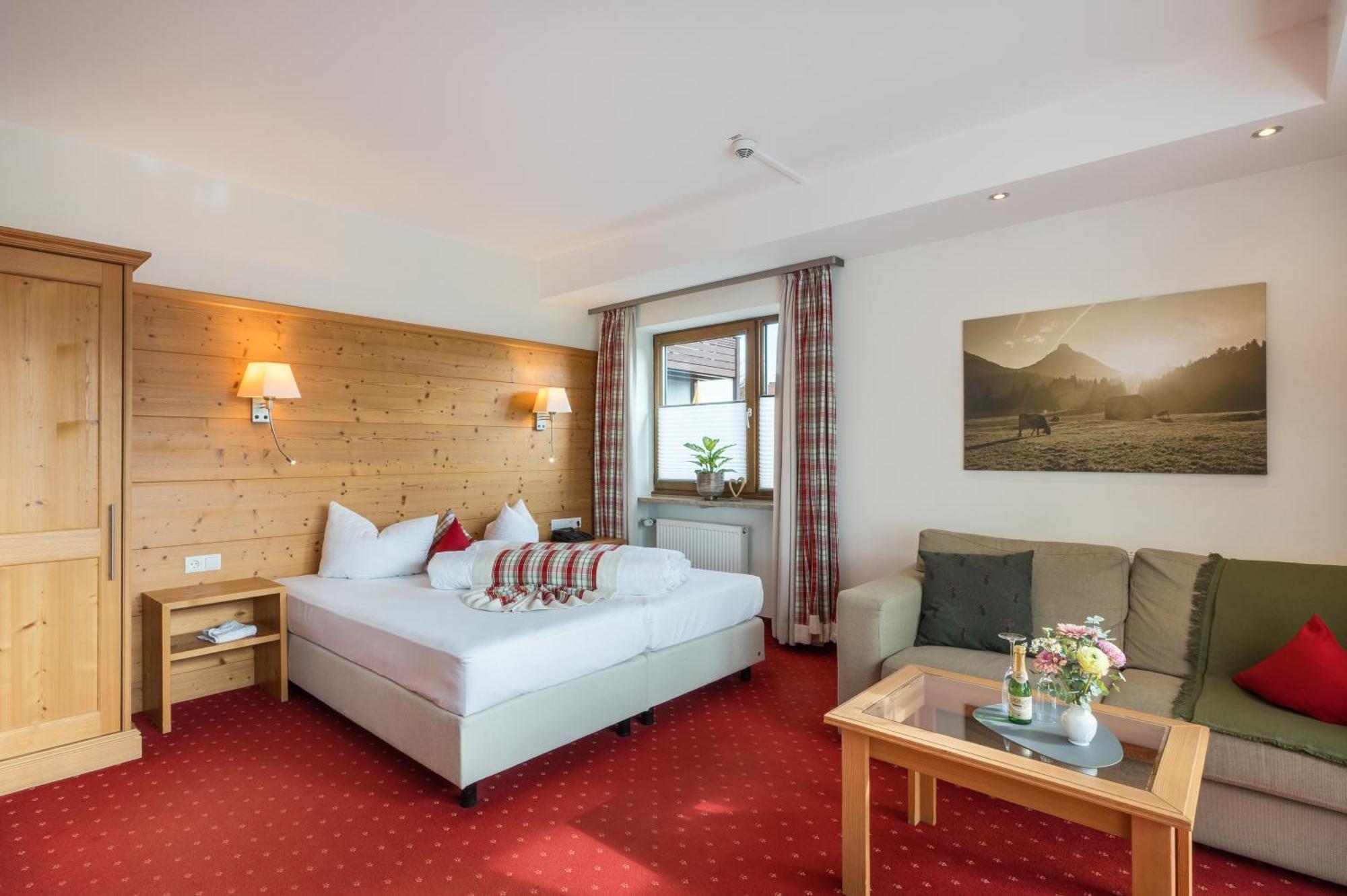 Landhotel Gockelwirt 아이젠베르크 외부 사진