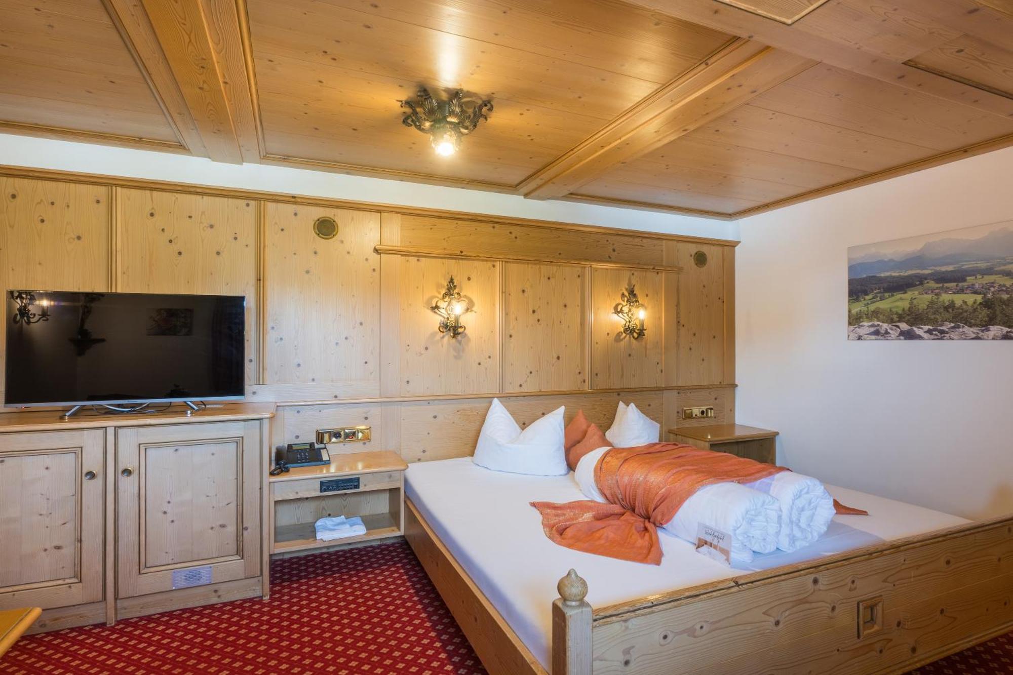 Landhotel Gockelwirt 아이젠베르크 외부 사진