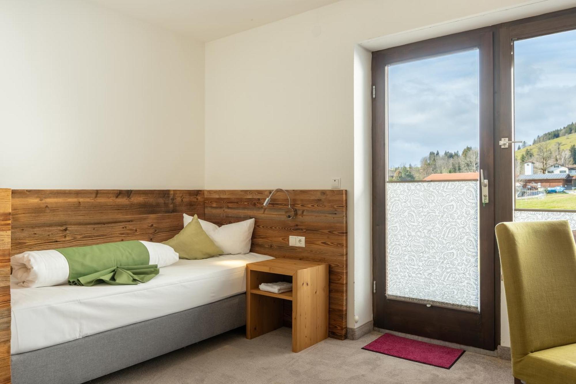 Landhotel Gockelwirt 아이젠베르크 외부 사진